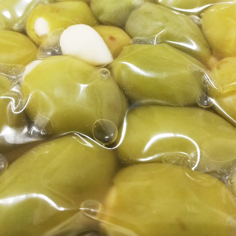 Oliwki zielone nadziewane czosnkiem 250 g