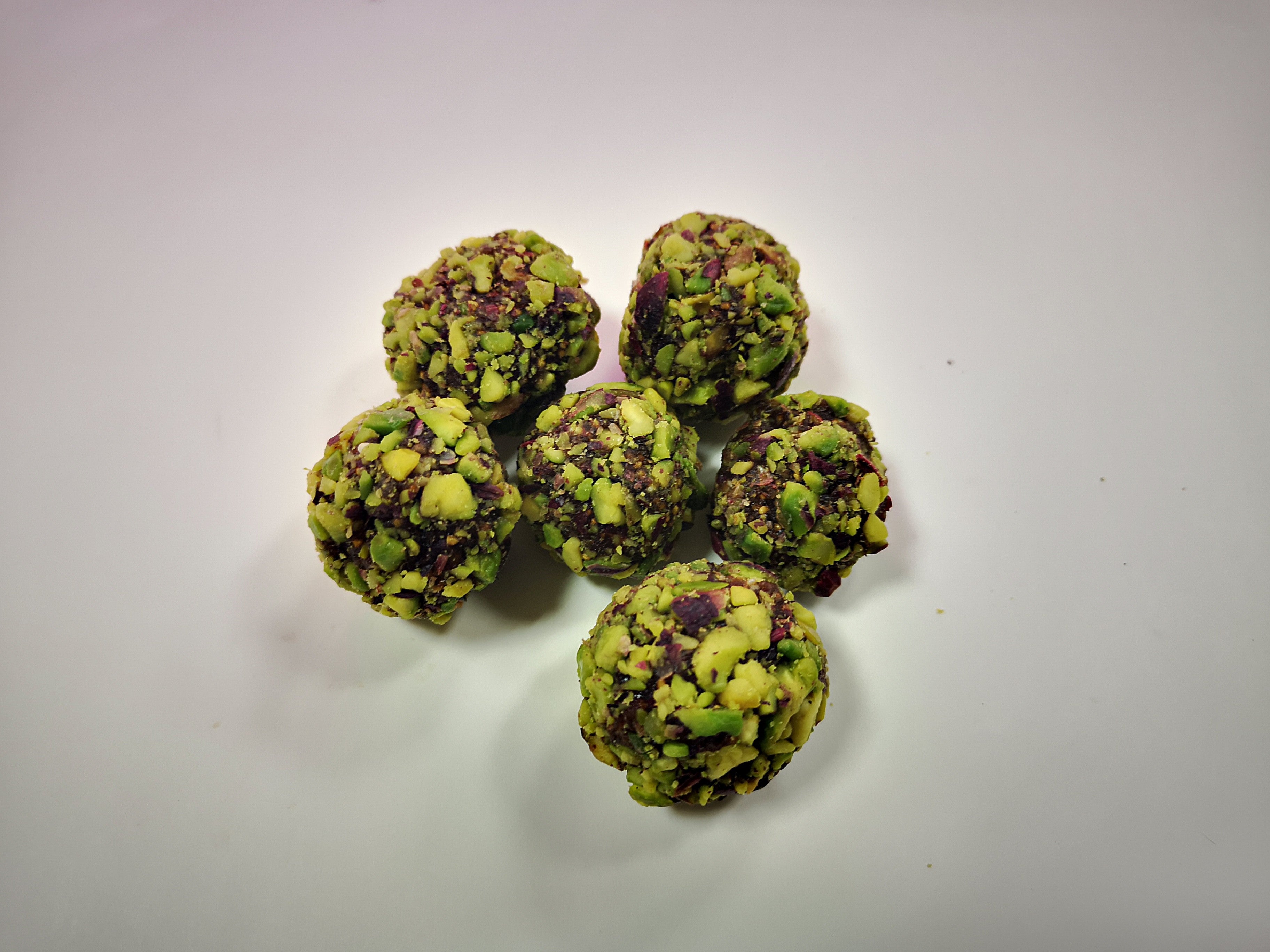 Kuleczki figowe z pistacjami bez cukru