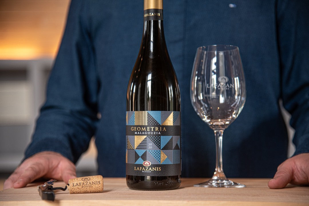 Wino Białe Wytrawne “GEOMETRIA” MALAGOUZIA 750ml