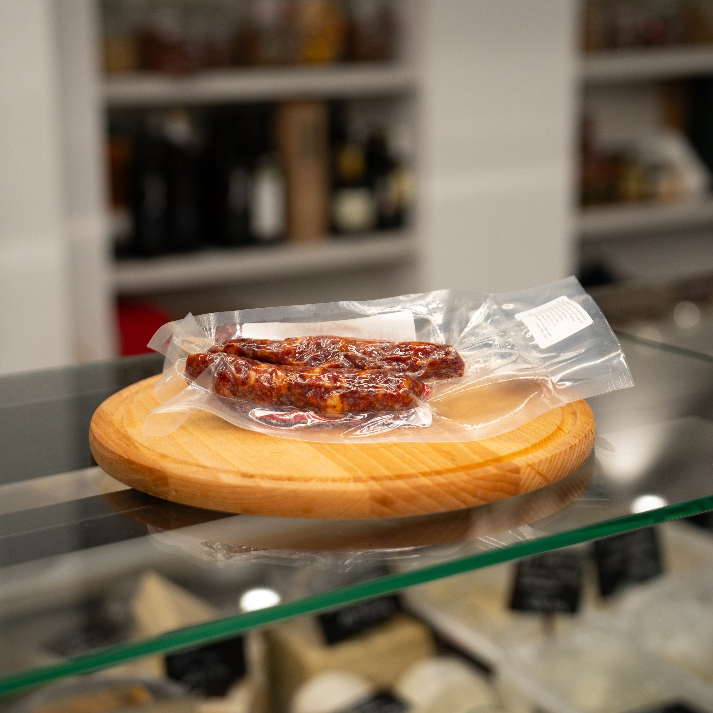 Kiełbaska dojrzewająca bez konsererwantów pikantna 200 g